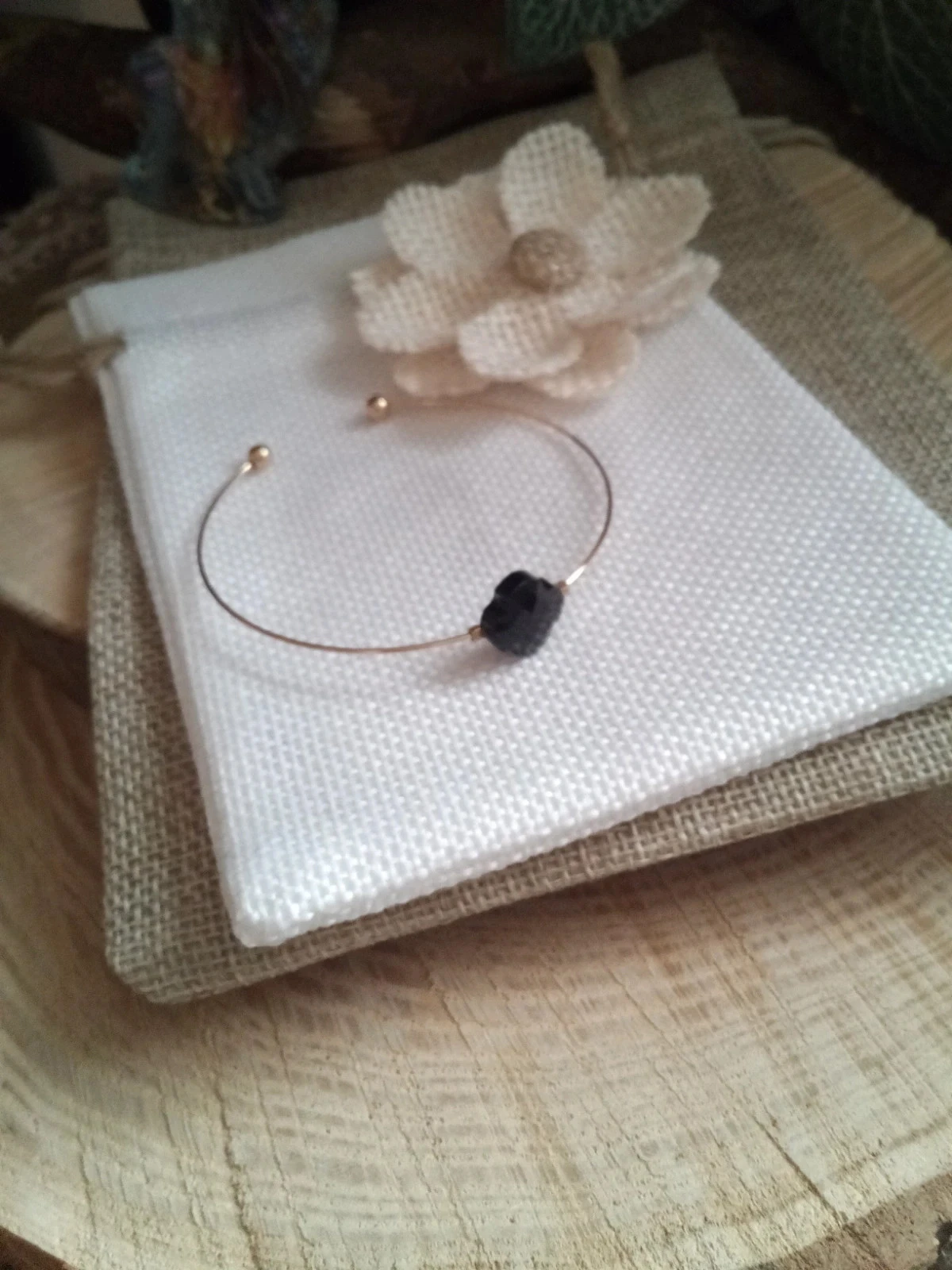 Bracelet trèfle en pierre d'onyx 🖤 – photo 3